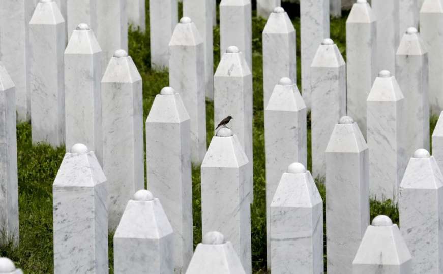 Da se ne zaboravi i da se više nikad nikome ne ponovi Srebrenica
